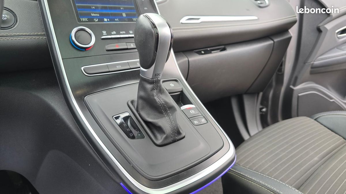 Renault Scénic IV Business Intens (image 34)