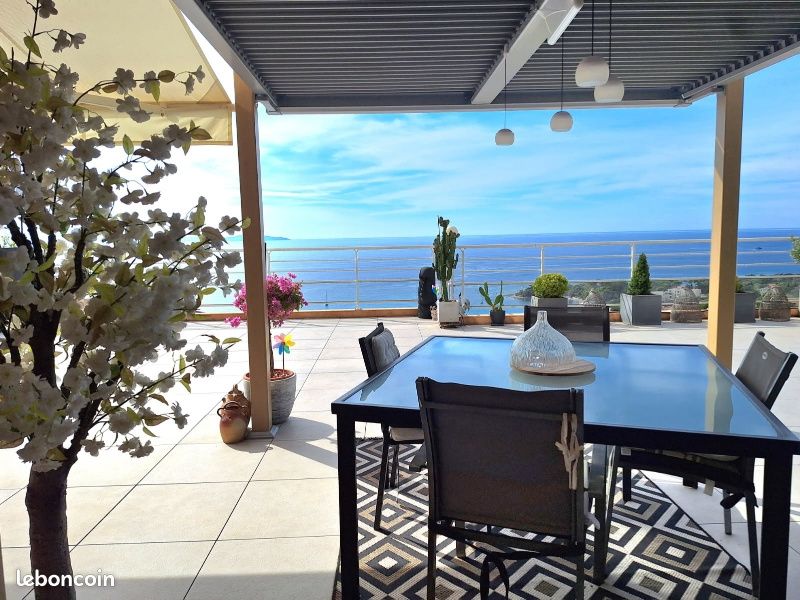 Appartement 4 pièces 101 m² · à Ajaccio · 101 m² · 832 000 €