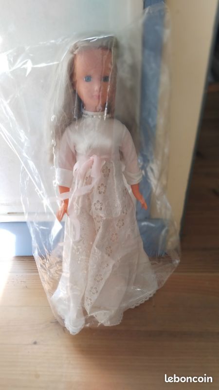 Poupée Dolly Gégé À VENDRE! - FR