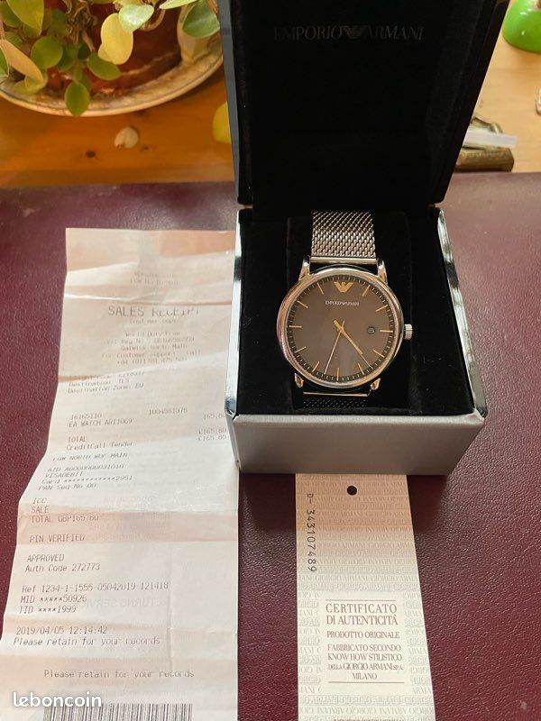 Montre Emporio Armani jamais portée (image 3)