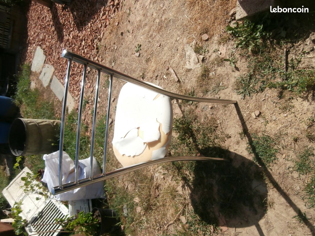 Chaise tubulure cromé à rénover (image 1)