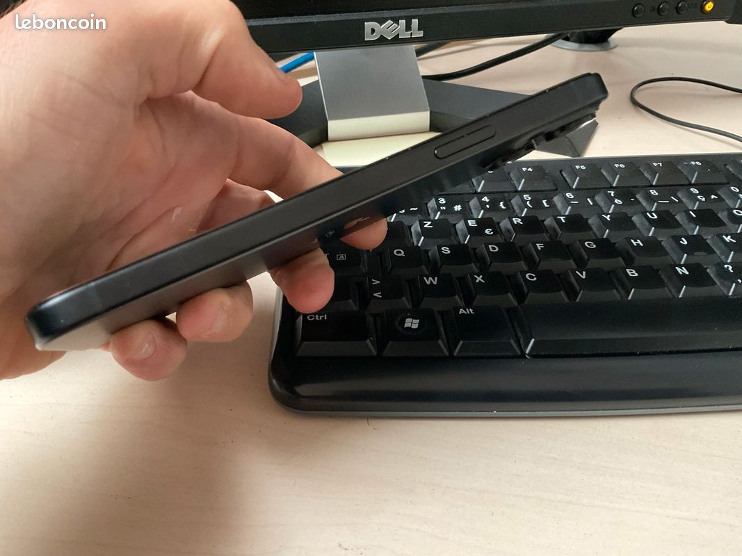 Échange, iPhone 15 Plus (image 6)