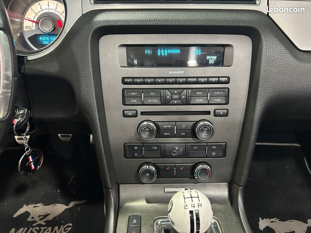 FORD MUSTANG GT CABRIOLET 4.6 V8 300CH - BOÎTE MANUELLE - Garantie 12 mois (image 12)