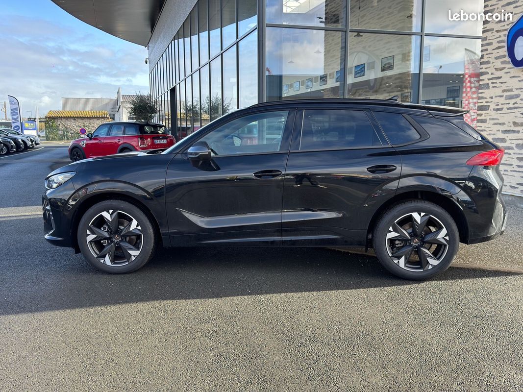 Cupra TERRAMAR 1.5 ETSI HYBRID 150CH V DSG7 (image 8)
