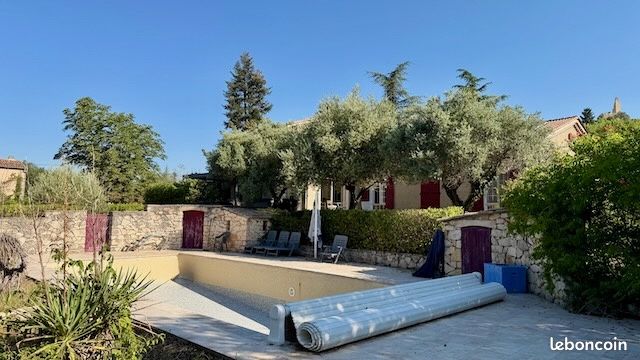 Maison 8 pièces 250 m² · à Volonne · 250 m² · 508 800 €