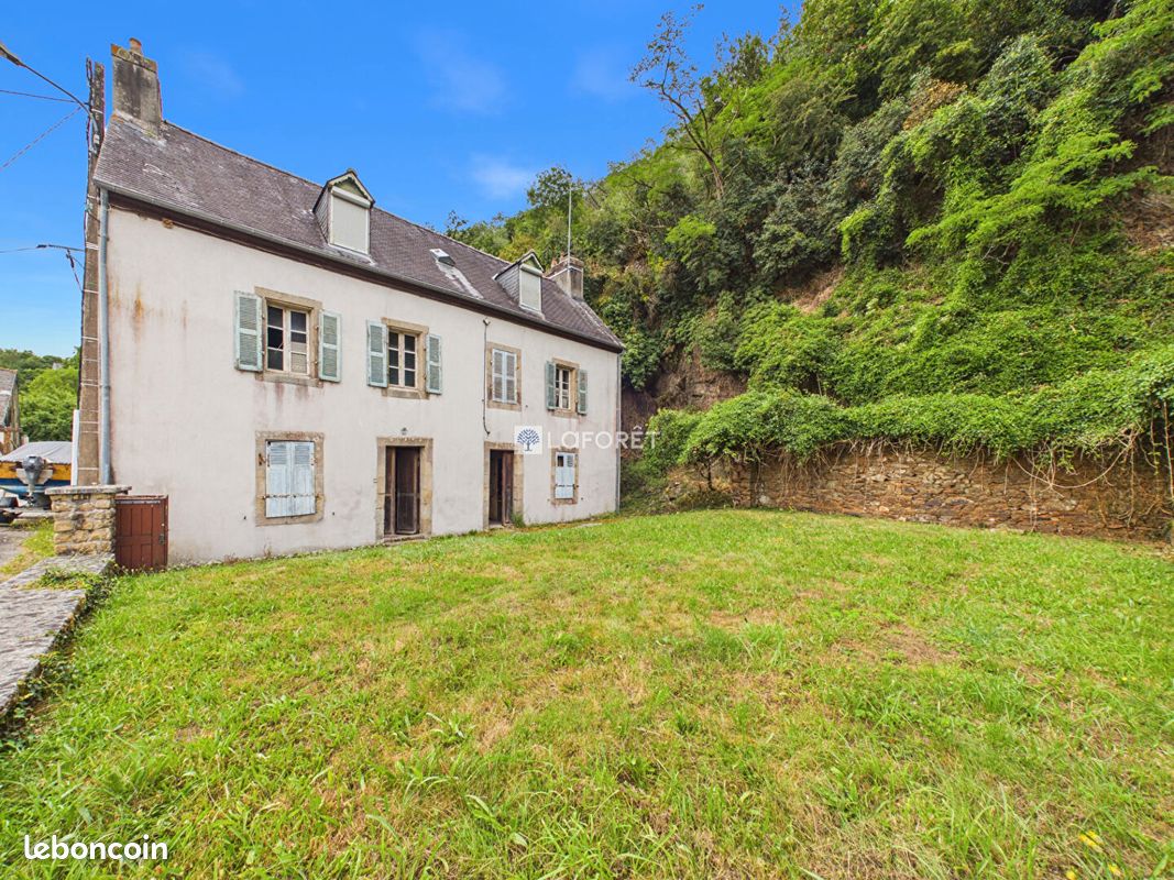 Maison 5 pièces 155 m² · à Port-Launay · 155 m² · 29 000 €