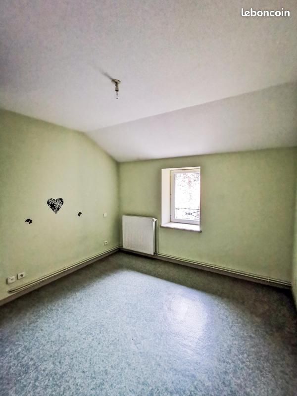 Appartement a louer  - 2 pièce(s) - 67 m2 - Surfyn