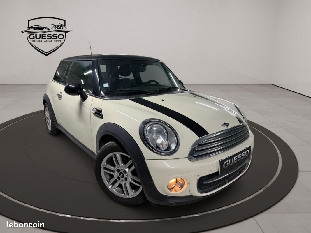 MINI COOPER D 1.6 112 ch Pack Chili (image 1)