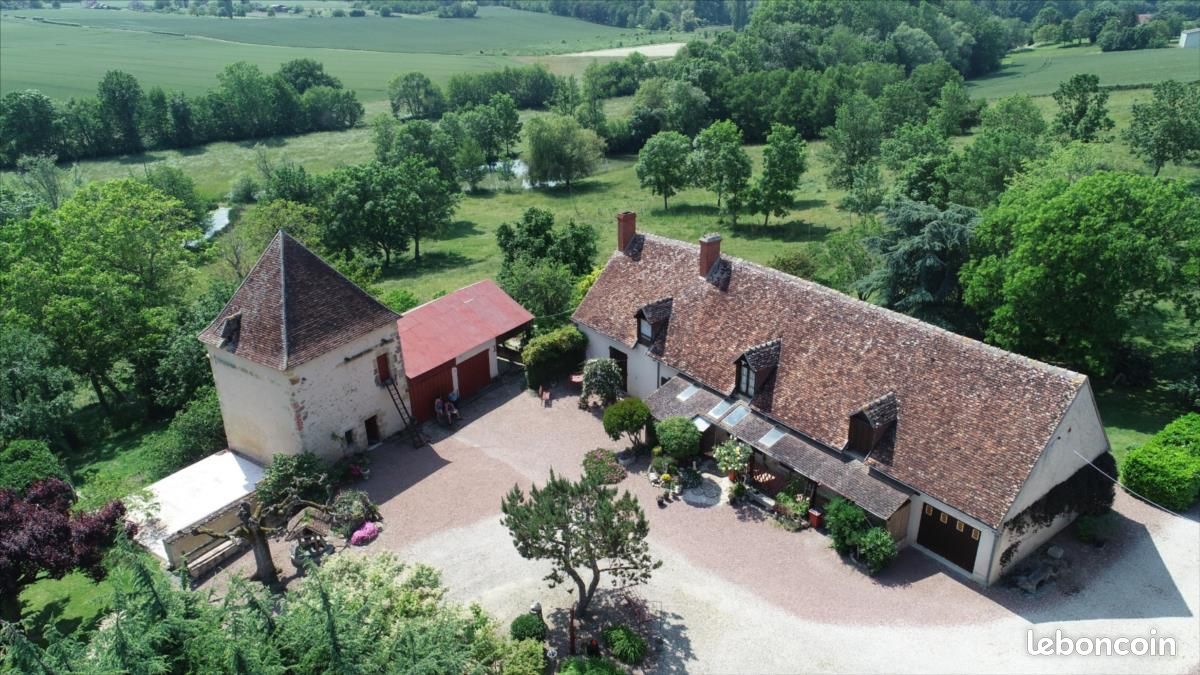 Maison 4 pièces 135 m² · à Poulaines · 135 m² · 239 800 €
