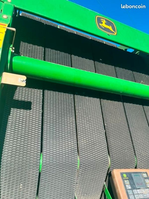 John Deere 582 (image 11)