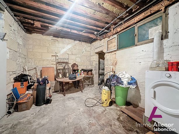 Maison 8 pièces 221 m² — 16
