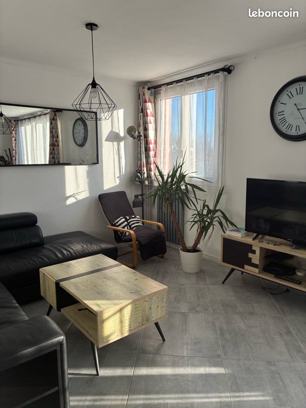 Appartement 4 pièces 75 m² · à Beauvais · 75 m² · 860 €