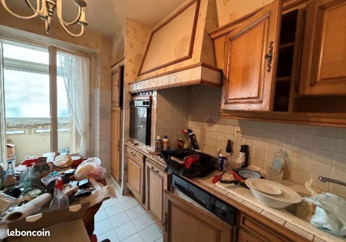 Appartement 3 pièces 90 m² · à Chambéry · 90 m² · 170 000 €