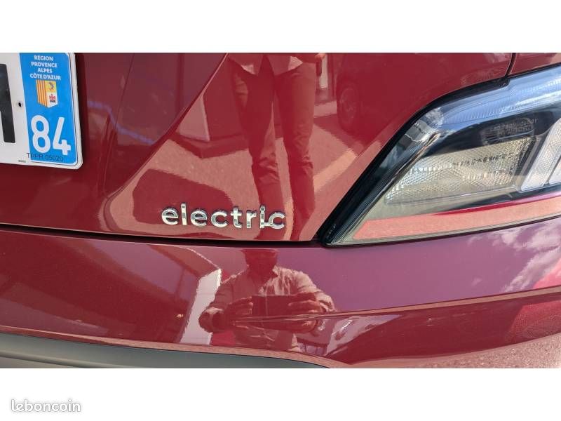 Hyundai Kona Electrique 39 kWh - 136 ch Créative + Pac (image 12)