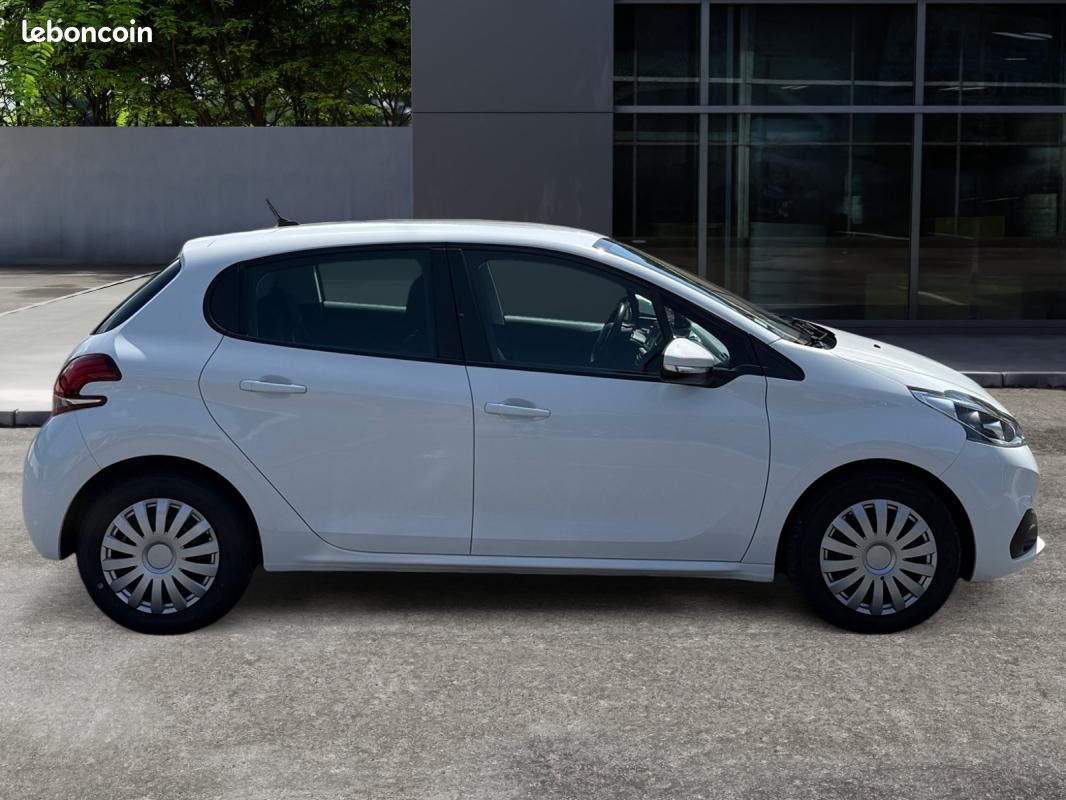 Peugeot 208 1.2 80 ch Active Business Start & Stop /Courroie neuve/CarPlay/Clim/Radar recul/Régul... (image 6)