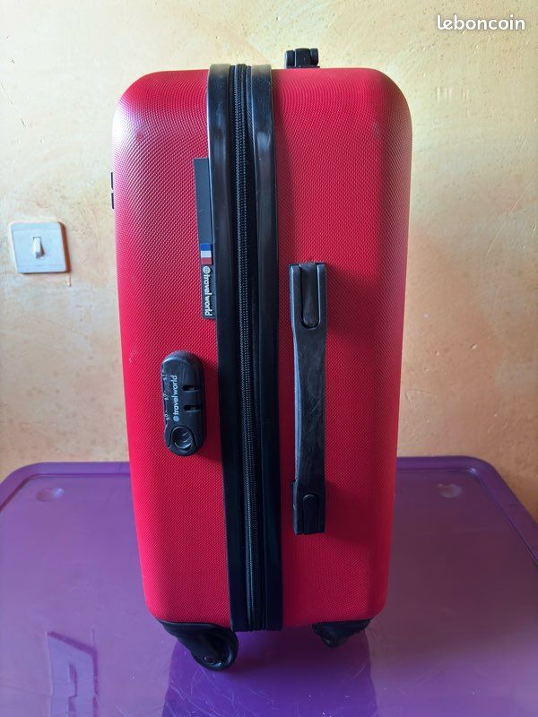 Valise cabine rigide 4 roues rouge Travel World (image 2)