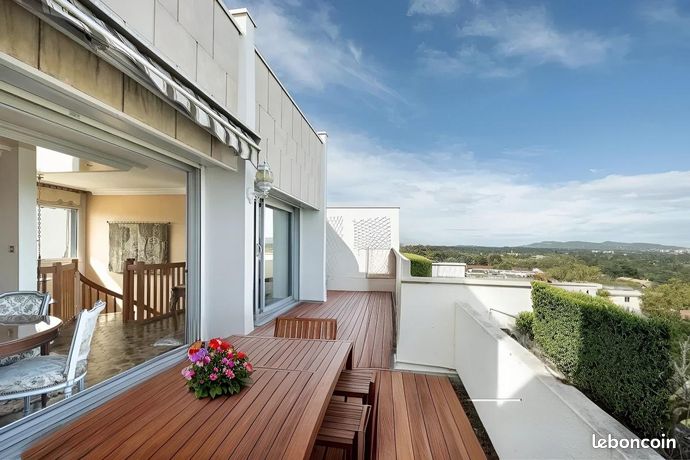Duplex 6 pièces 124 m²