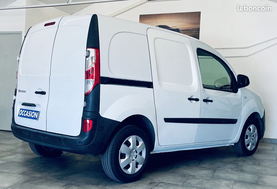 Renault KANGOO II EXPRESS 1.5 BLUE DCI 95CH CONFORT (image 4)