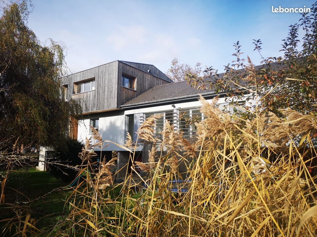 Maison 6 pièces 181 m² · à Coulevon · 181 m² · 280 000 €