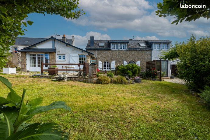 Maison a vendre bord de mer 30 mètres des 2 plages