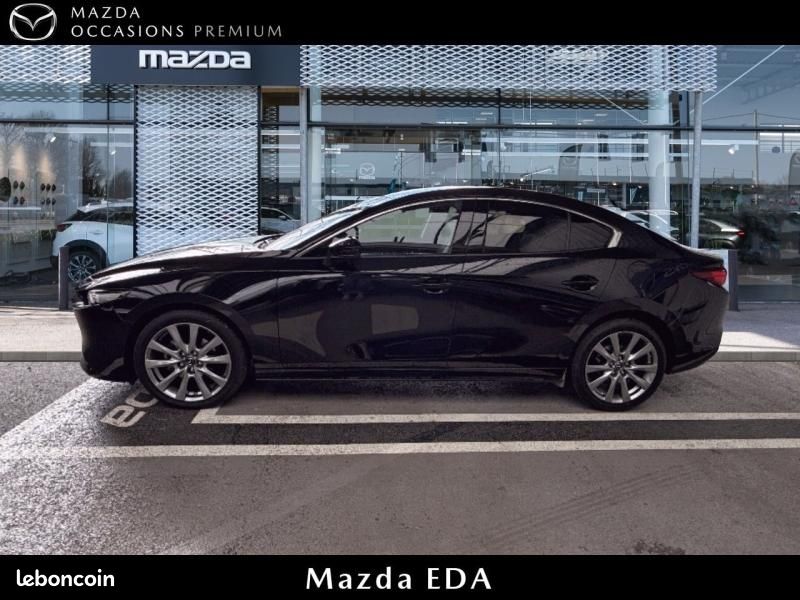 Mazda Mazda 3 Berline 2.0 e-SKYACTIV-X M-Hybrid 186ch Takumi BVA 2025 (image 4)