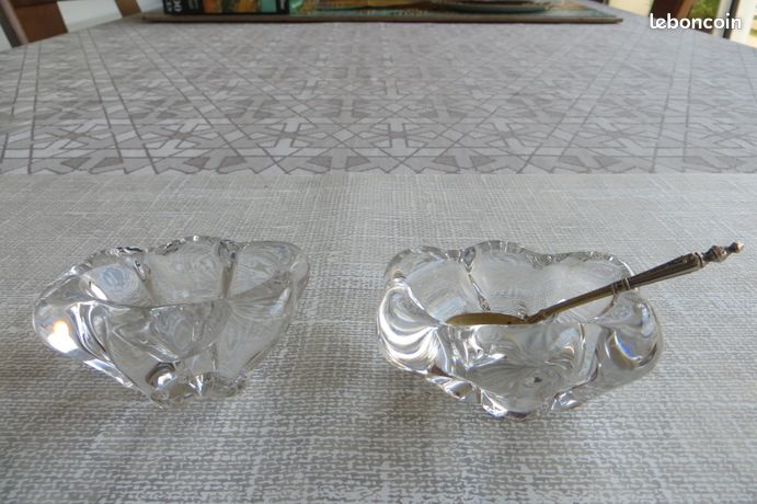Salière/poivrière cristal et métal argenté, cuillères en argent massif très bon état - Arts de la table