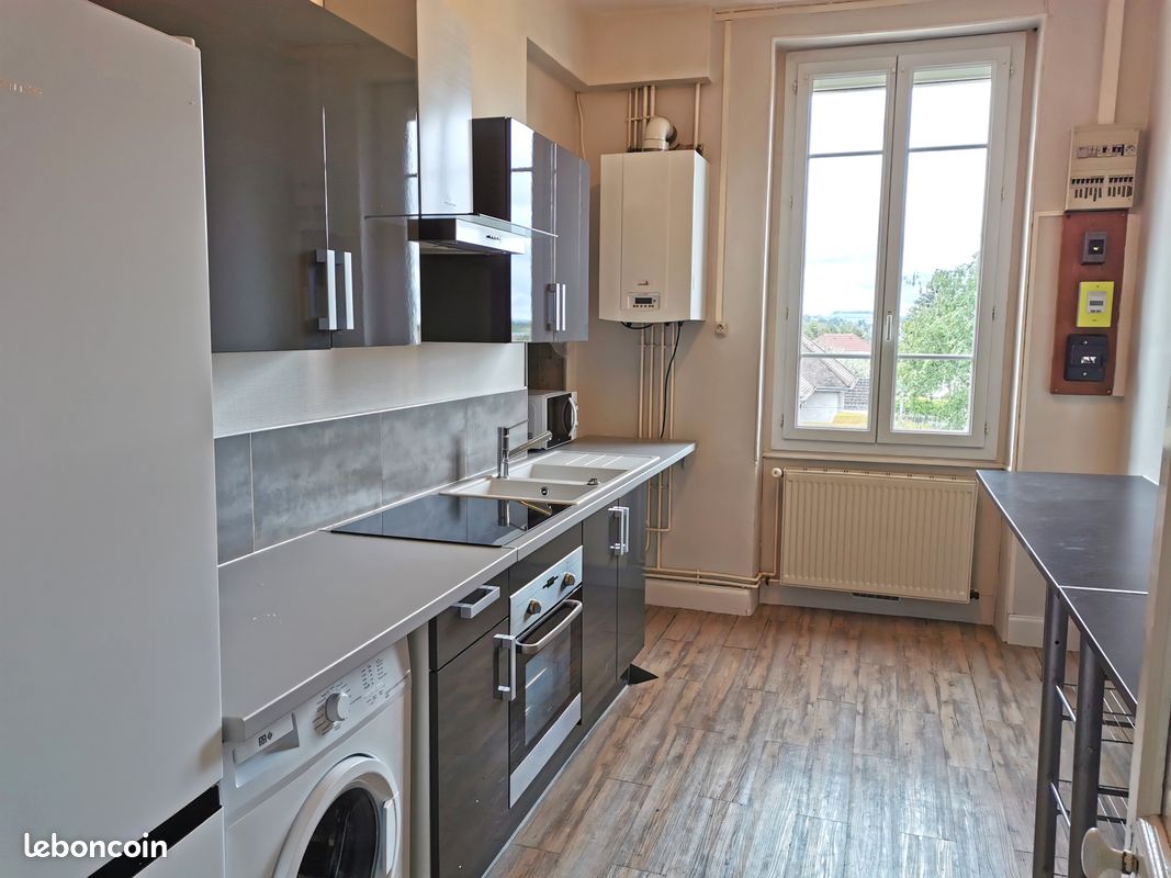 Appartement 5 pièces 69 m² · à Le Creusot · 69 m² · 85 000 €