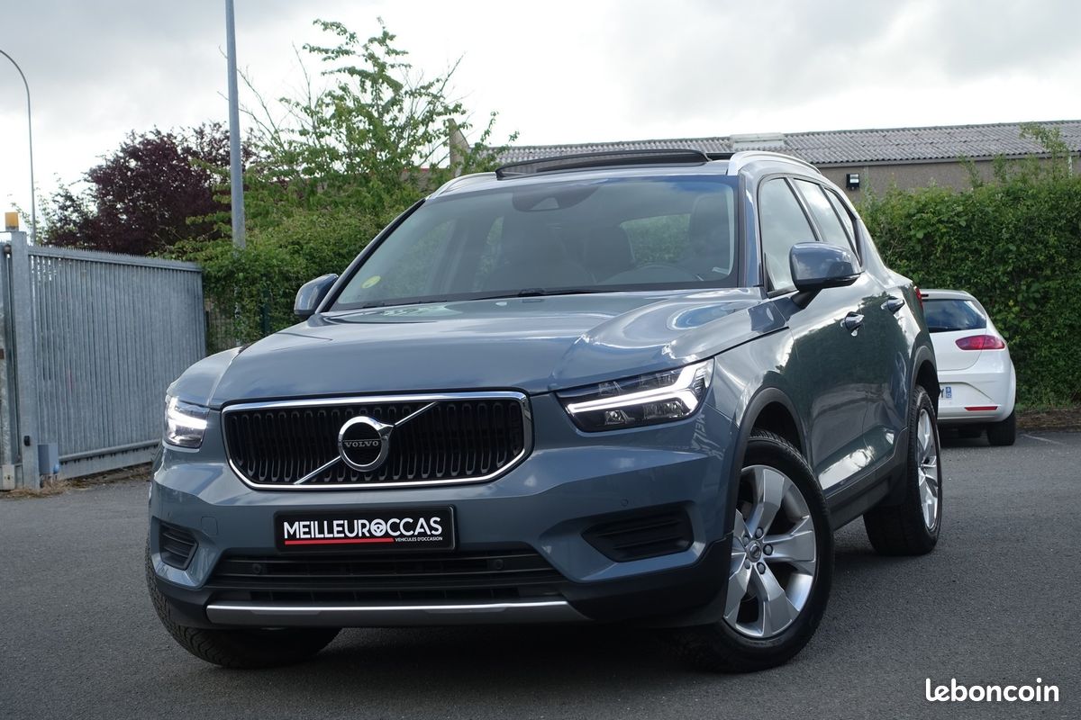 XC40 D3 2.0 Geartronic 150ch Momentum Cuir/Toit ouvrant/Gps Europe/Caméra de recul/Régulateur/Carplay/Hayon électrique/1*Main/Garantie 12 mois (image 1)
