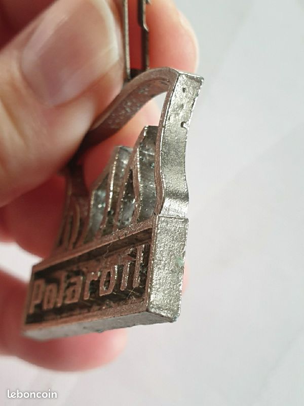 Pendentif Vintage Années 70 En Métal Argenté - Symbole Paix | 1,2 X 1,5 Cm | Occasion