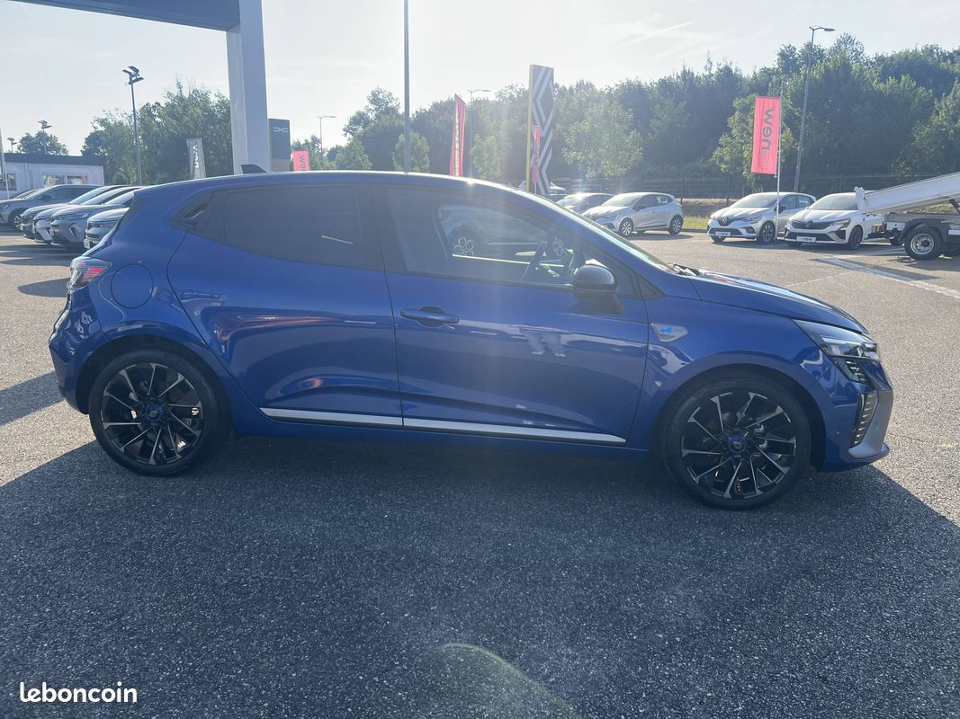 RENAULT Clio TCe 90 ch GSR2 Esprit Alpine (image 14)