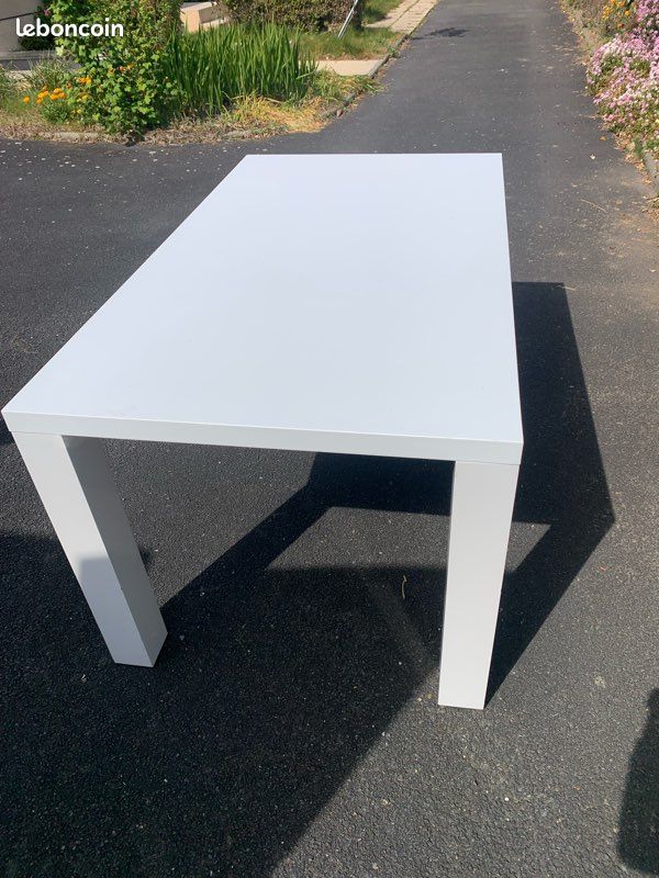 Table à manger blanc laqué (image 2)