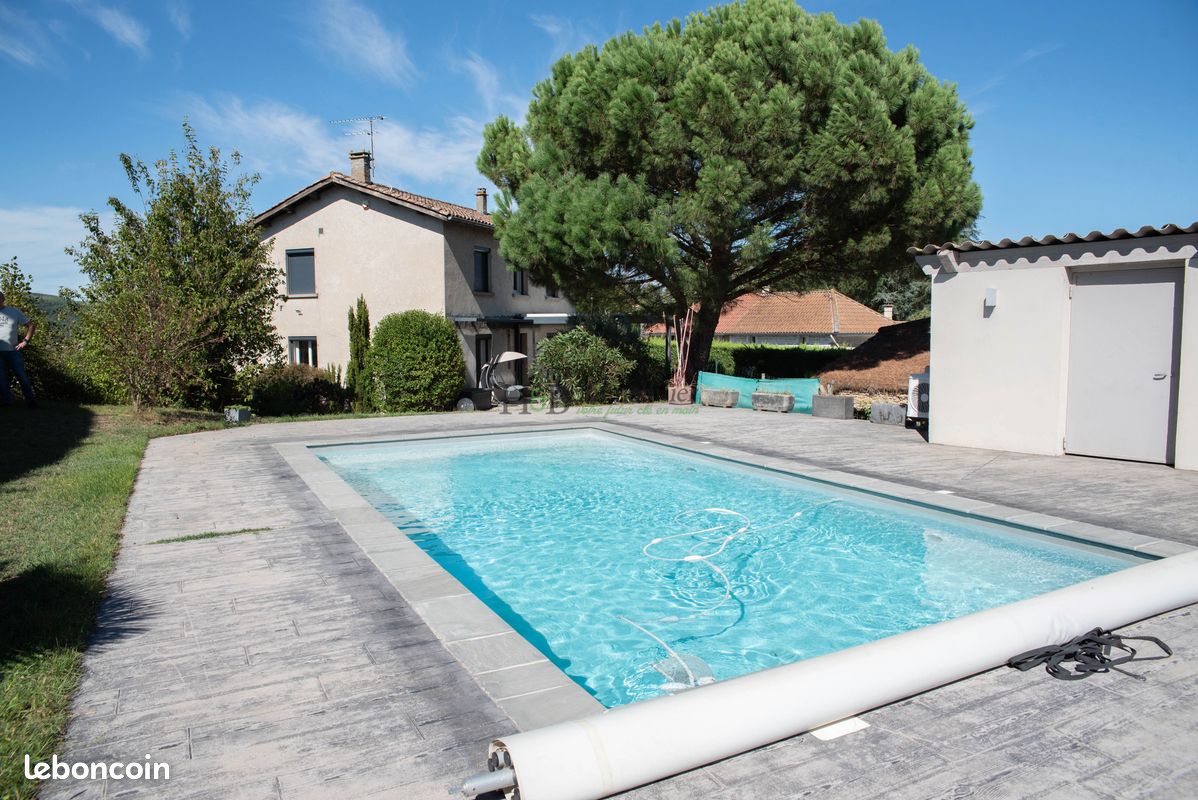 Maison 6 pièces 175 m² · à Margès · 175 m² · 365 000 €