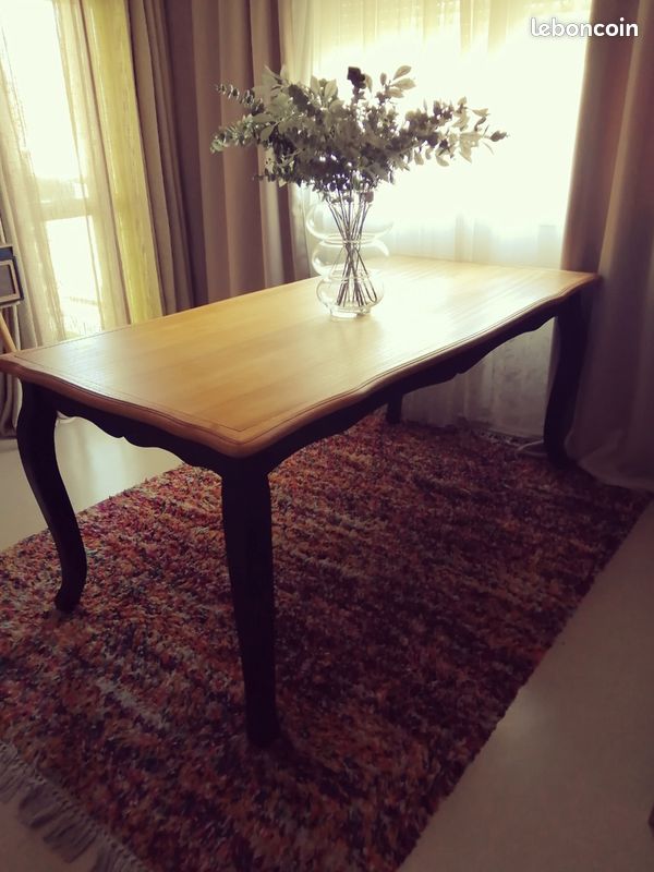 Table de salle à manger (image 1)