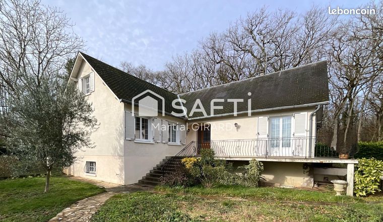 Propriété 6 pièces 132 m²