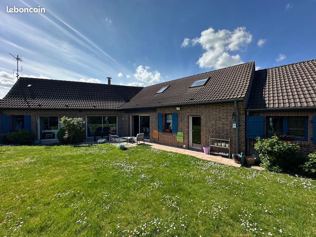 Maison 7 pièces 173 m² · à Bourghelles · 173 m² · 649 000 €
