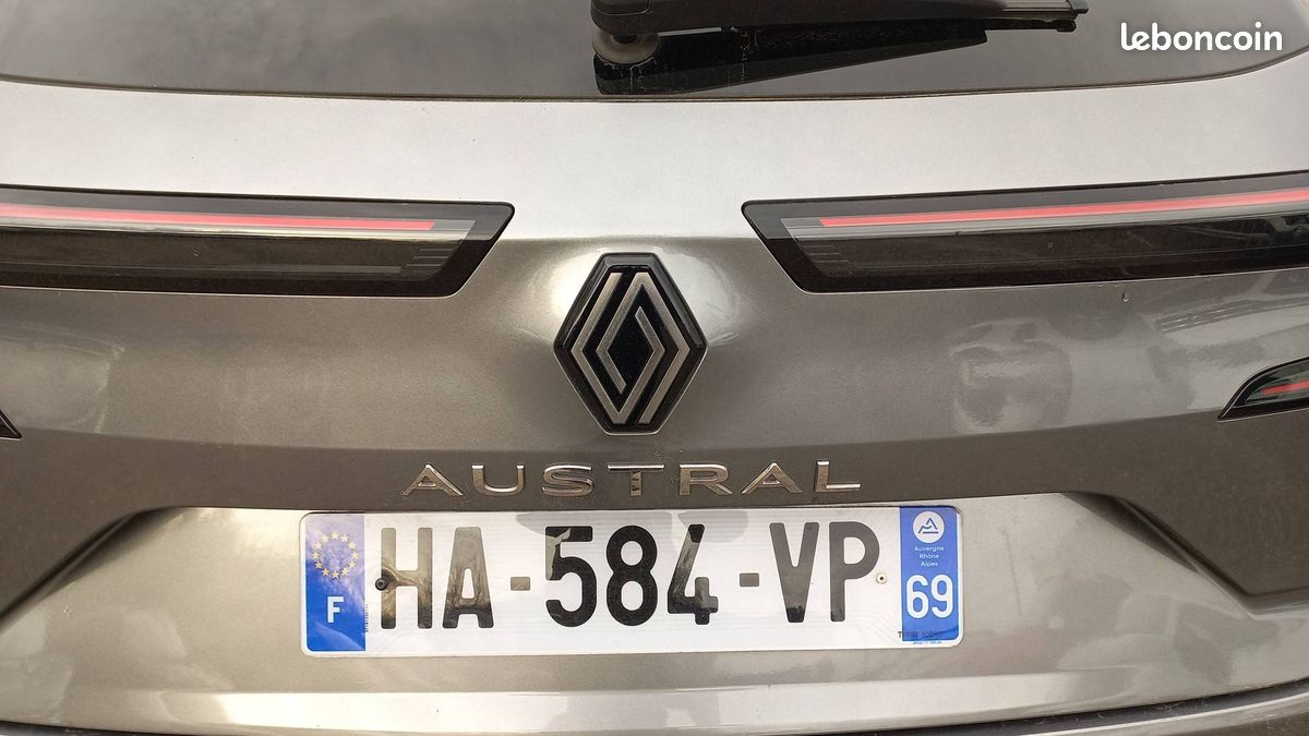 Renault austral mild hybrid 160 auto gsr2 techno (image 26)