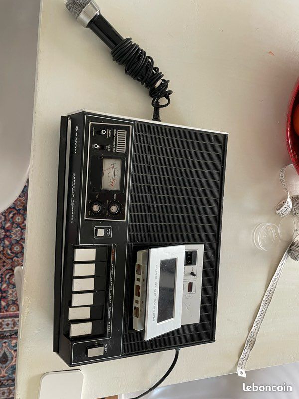 ANCIEN MAGNÉTOPHONE À cassette sondor + boite vintage EUR 19,99 - FR
