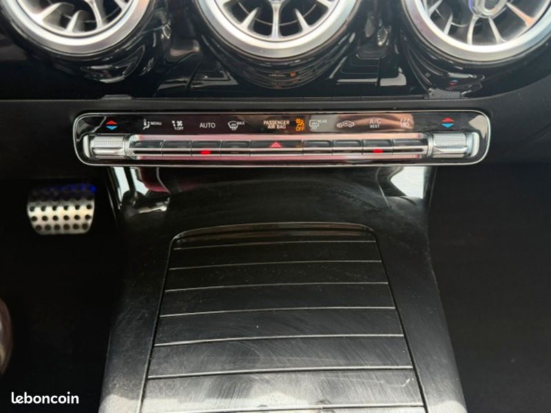 Mercedes Classe A 250 e AMG Line 1.3 160+102 8G-DCT Toit ouvrant Car (image 25)