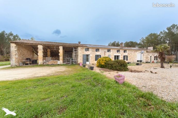 Longère 6 pièces 200 m²
