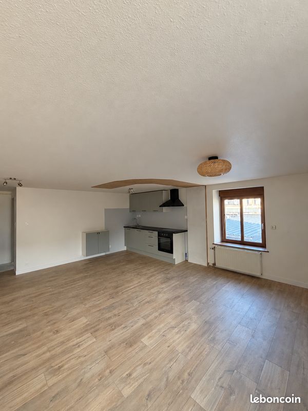 Appartement 3 pièces 64 m² · à Remiremont · 64 m² · 640 €/mois