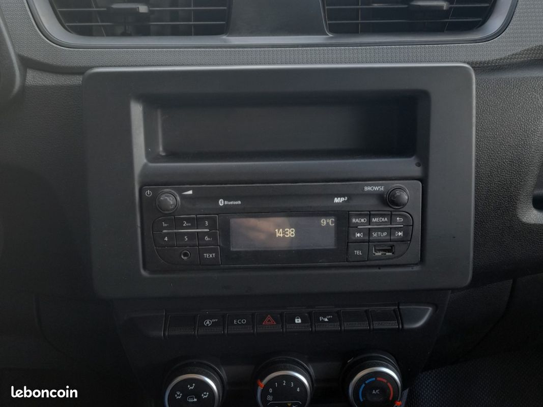 Renault express van blue dci 95 confort prix 10000 ht (image 19)