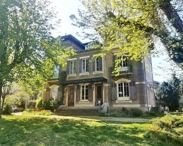 Maison 1 495 000 € - 328 m²