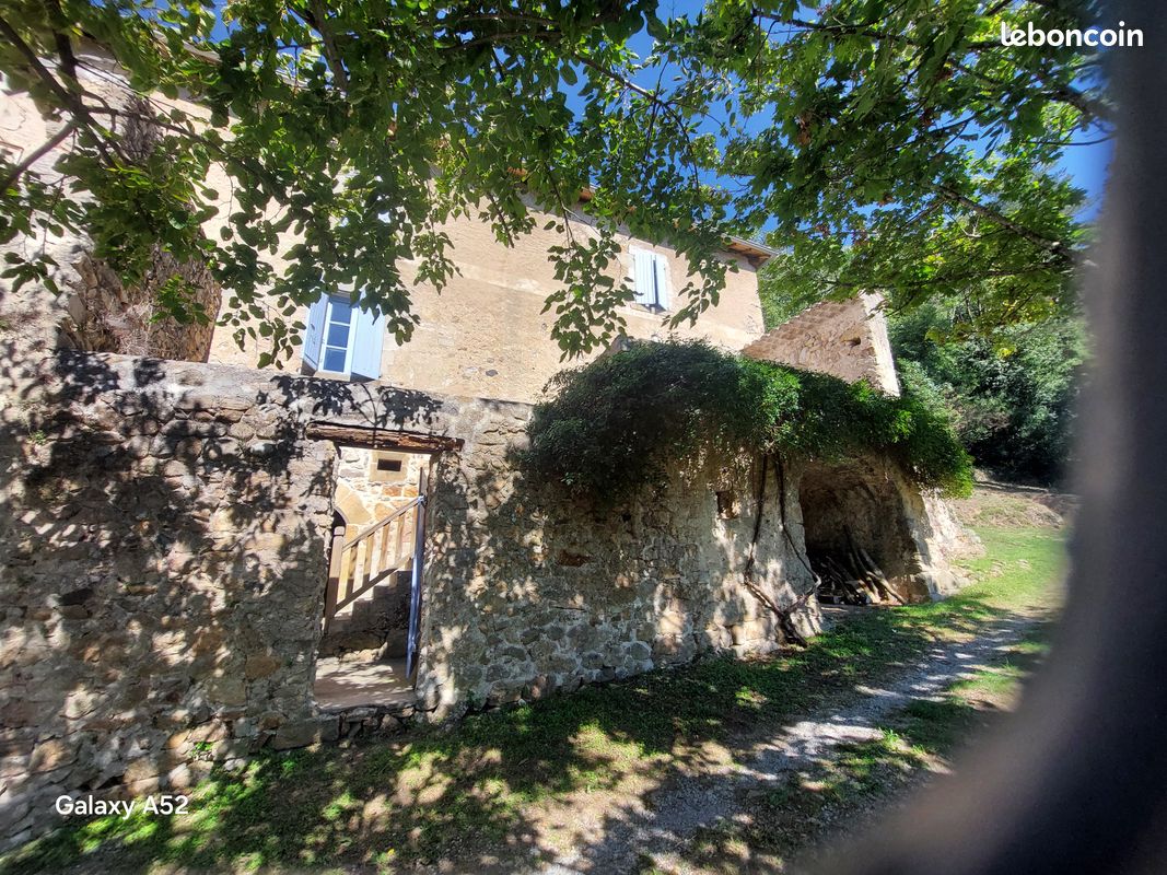 Maison 4 pièces 130 m² · à Vals-les-Bains · 130 m² · 240 000 €