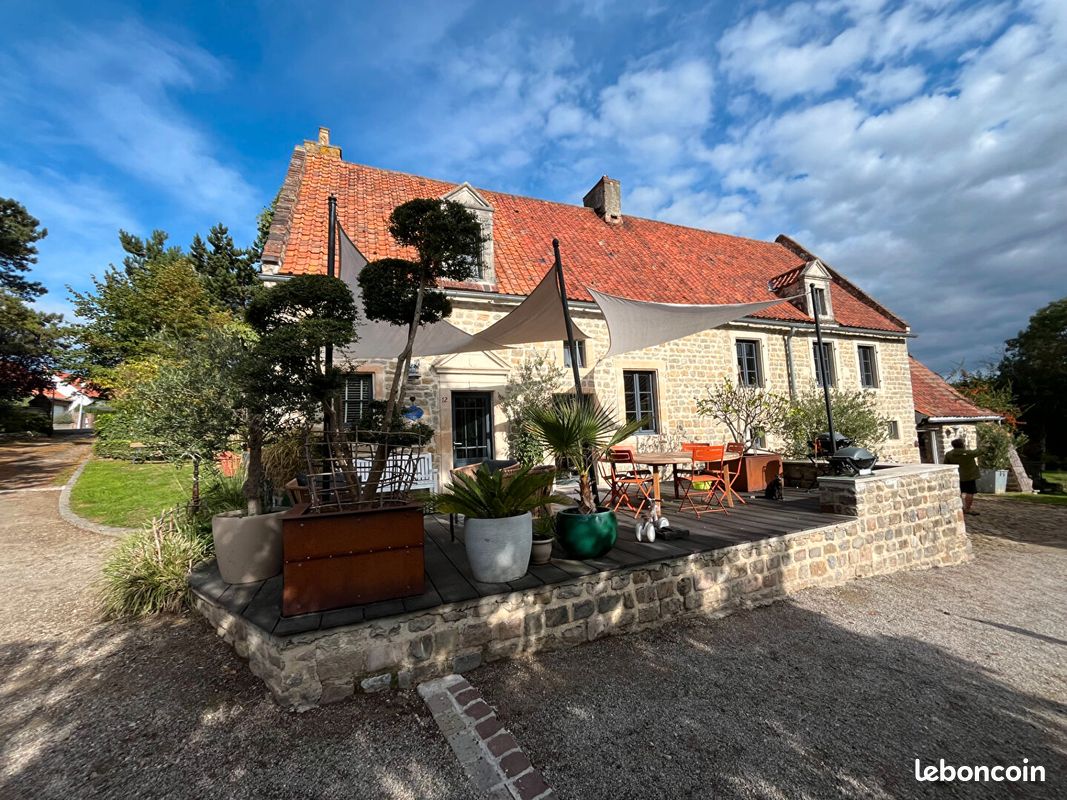 Maison 7 pièces 157 m² · à Baincthun · 157 m² · 699 900 €
