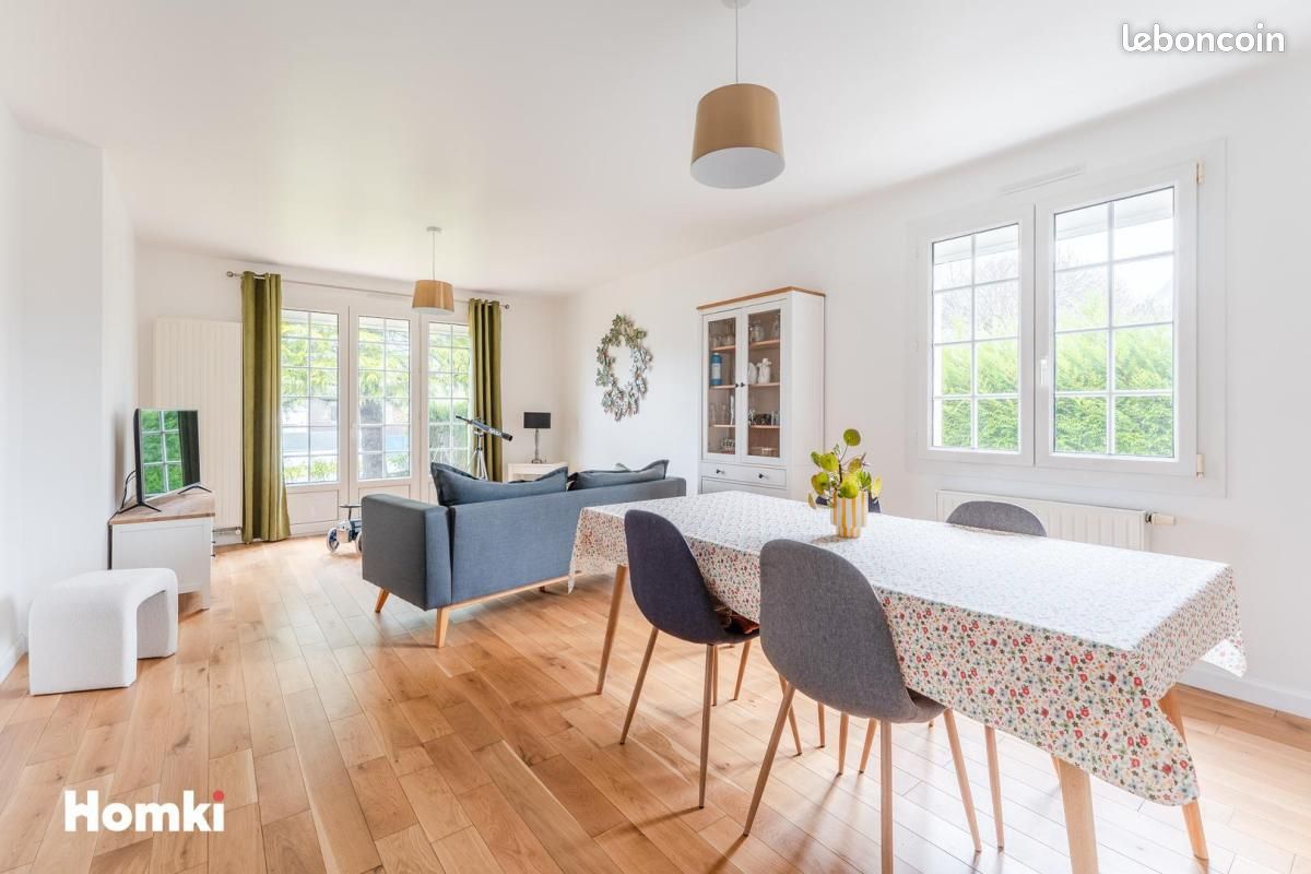 Maison 7 pièces 129 m² · à Treillières · 129 m² · 380 000 €