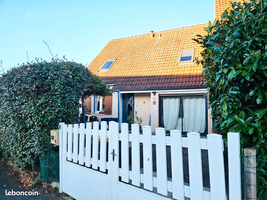 Maison 5 pièces 100 m² · à Désertines · 100 m² · 145 000 €