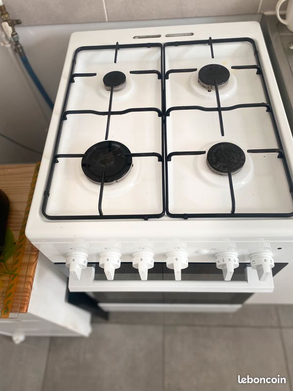 Cuisinière (image 2)