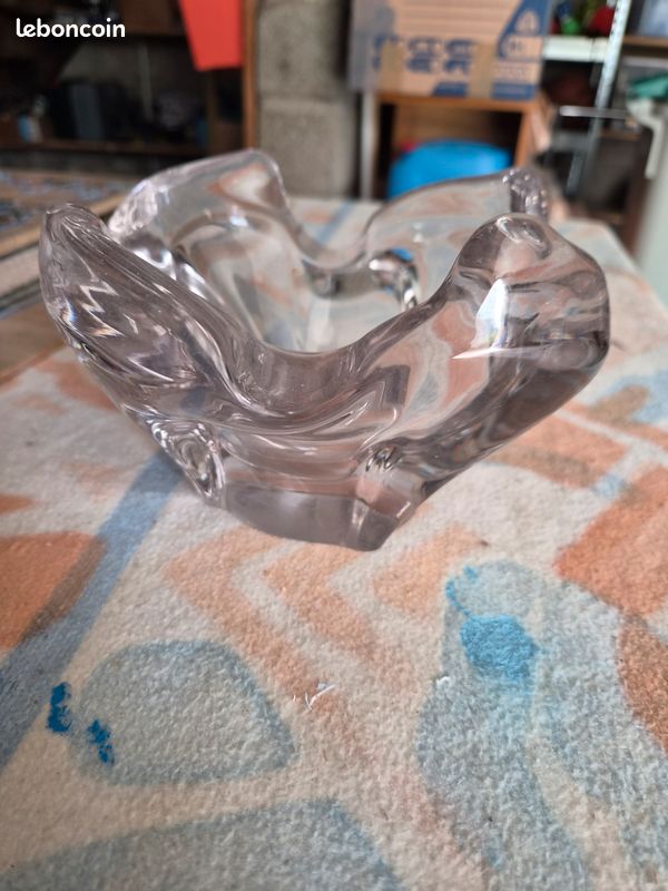 CENDRIER en verre (image 1)