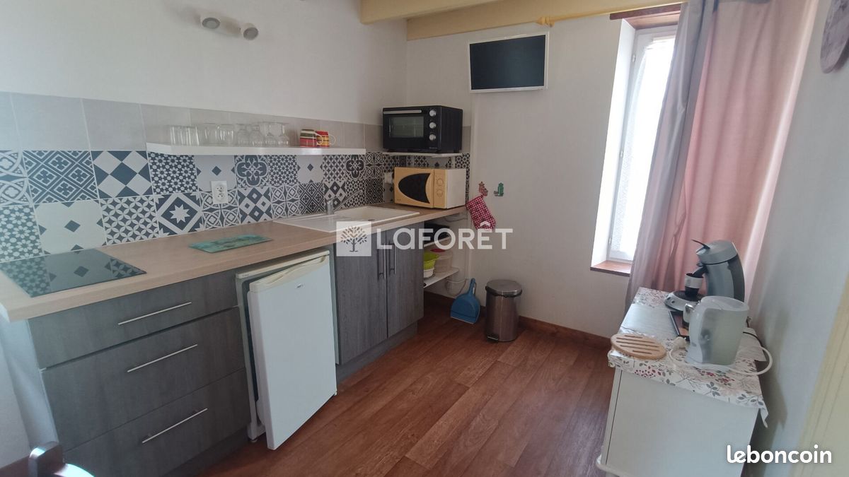 Appartement 1 pièce 24 m² · à Ver-sur-Mer · 24 m² · 420 €
