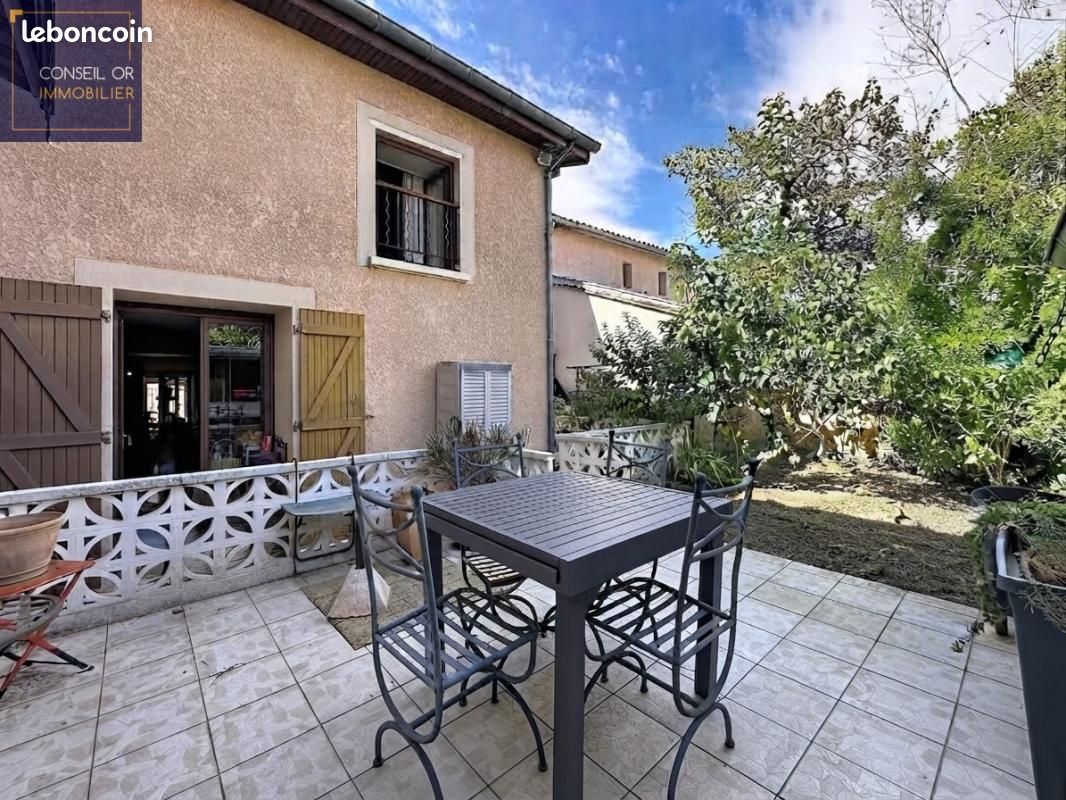 Maison 4 pièces 106 m² · à Saint-Genis-Laval · 106 m² · 420 000 €